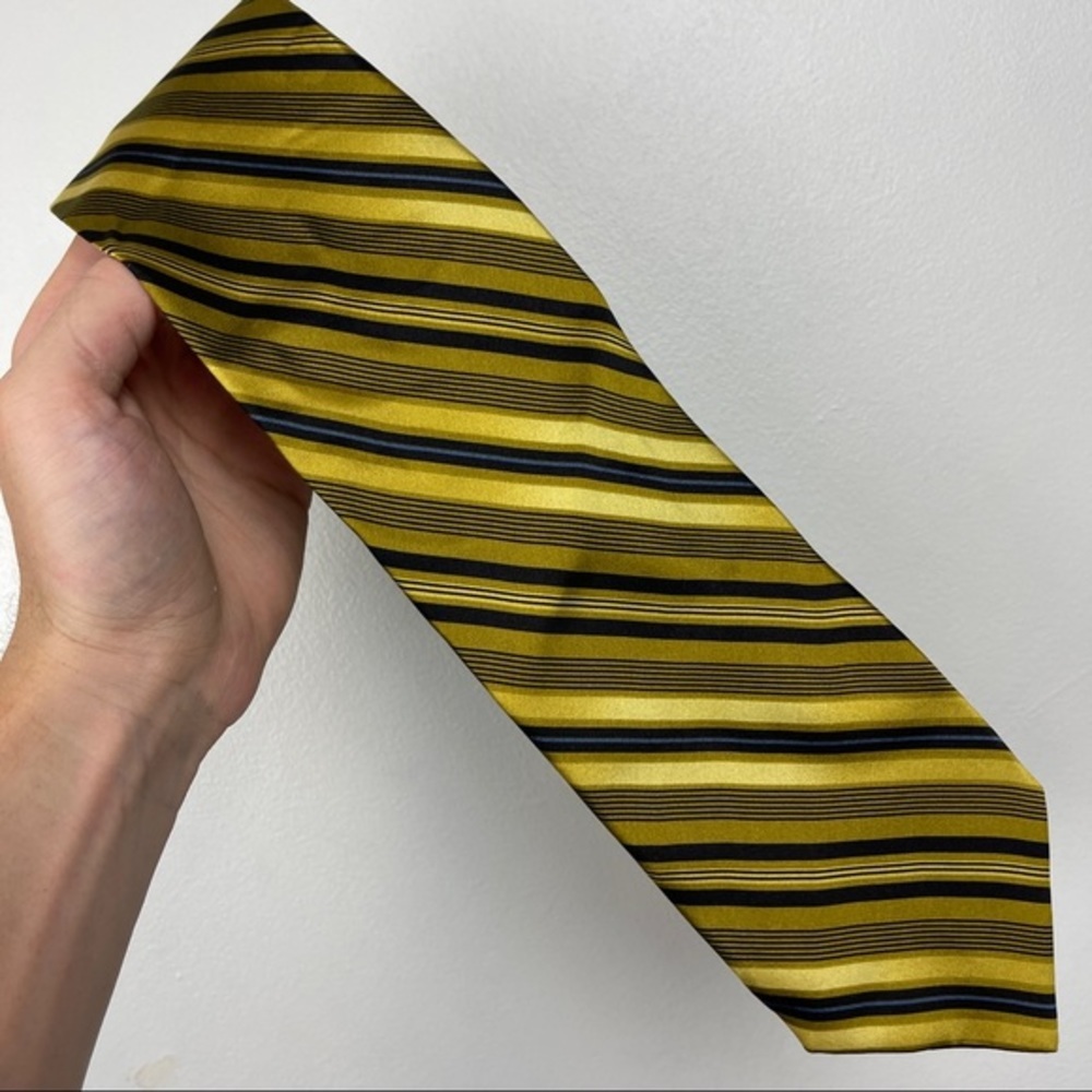 Vitaliano Pancaldi Made in Italy Silk Striped Luxury Tie